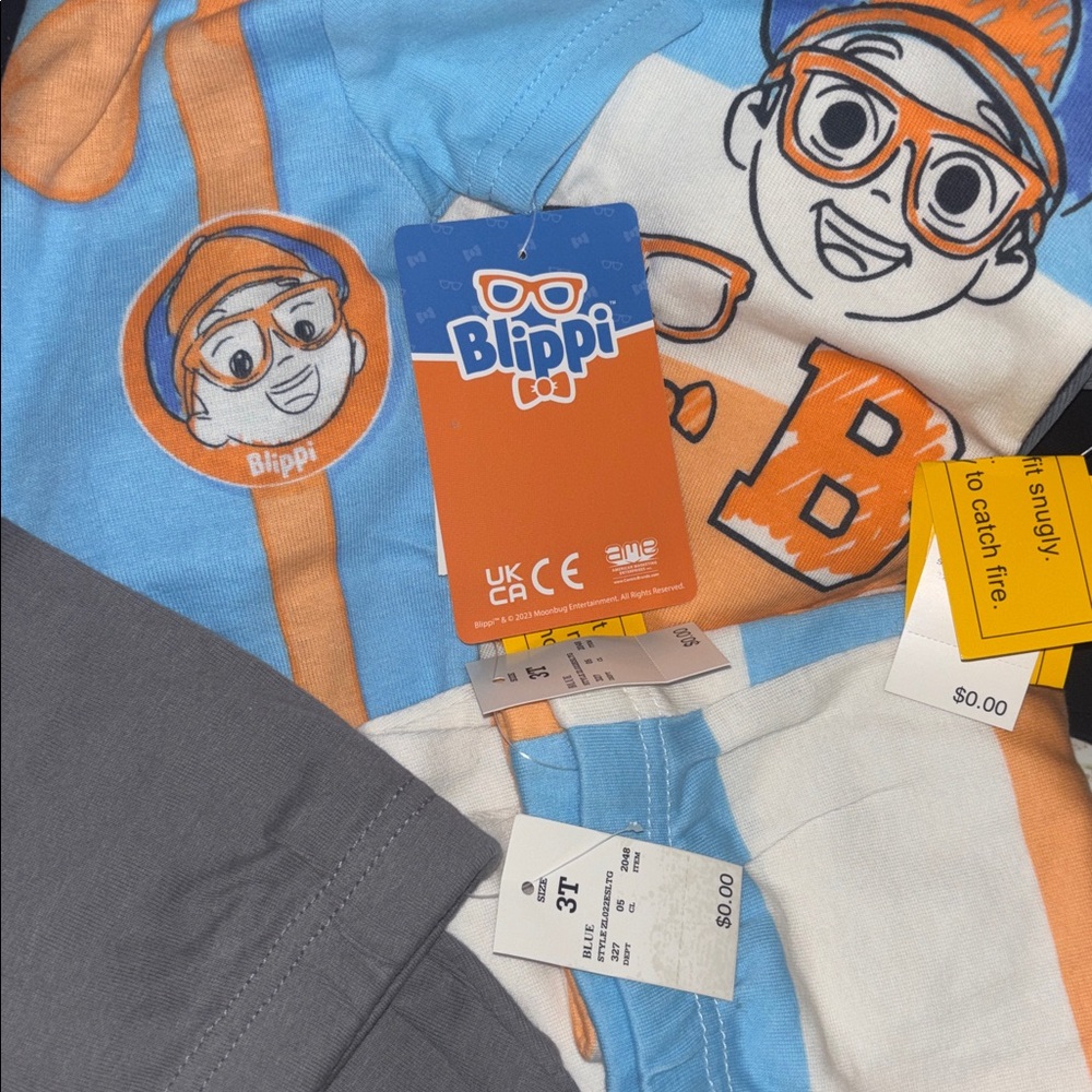 🆕 NWT Blippi 4-Piece Mix & Match Pajama
Set Sz - Picture 2 of 2